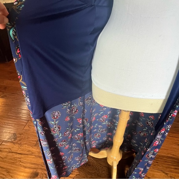 Express Maxi Dress Women's Small Blue Floral Long Roll Tab Sleeves Button Front - Picture 6 of 16